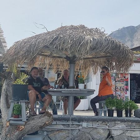 Pleasure Seaside Rooms Perissa  Ngoại thất bức ảnh