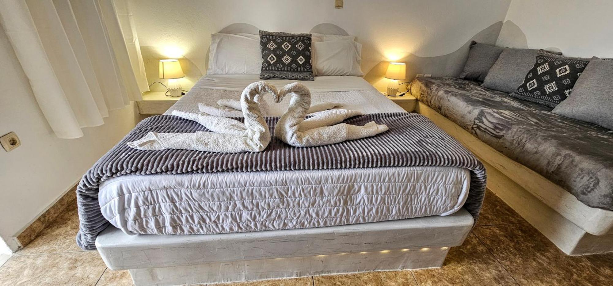 Pleasure Seaside Rooms Perissa  Ngoại thất bức ảnh