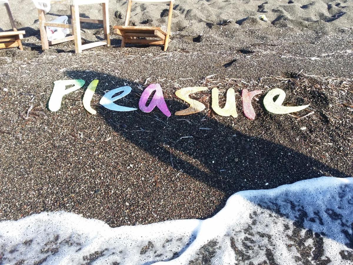 Pleasure Seaside Rooms Perissa  Ngoại thất bức ảnh